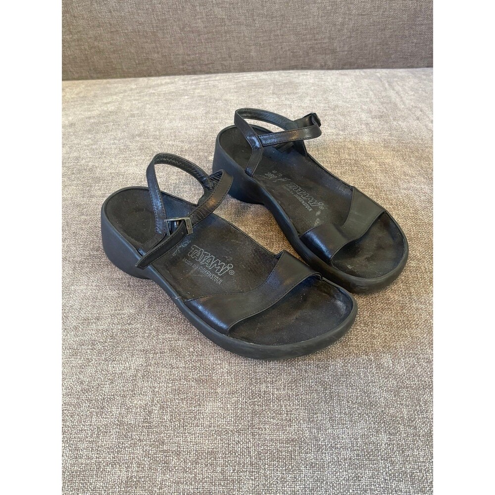 Tatami by Birkenstock Black Leather Sandals Size W9